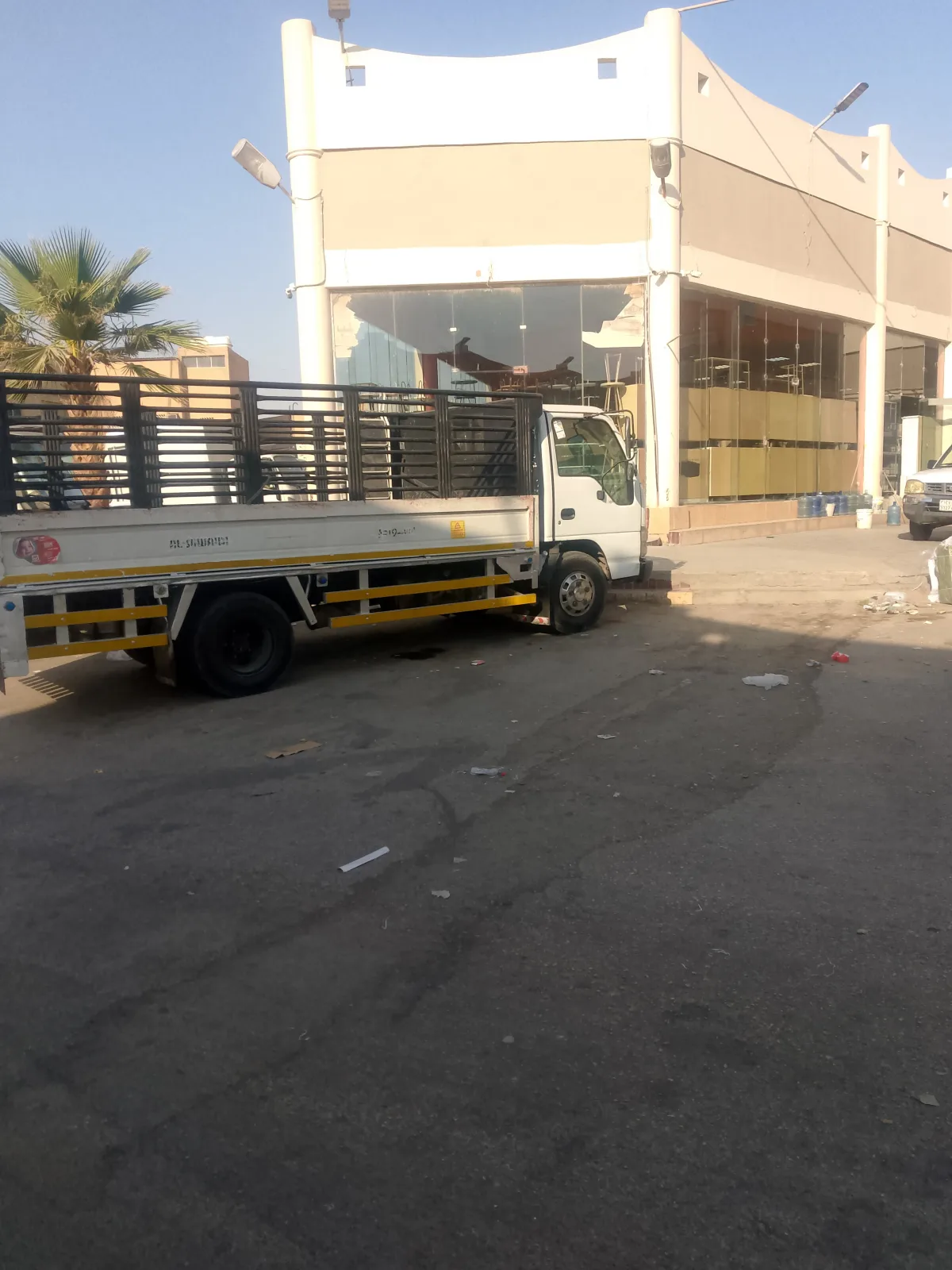 دينا نقل عفش داخل وخارج الرياض 0537486934 — الصورة 2