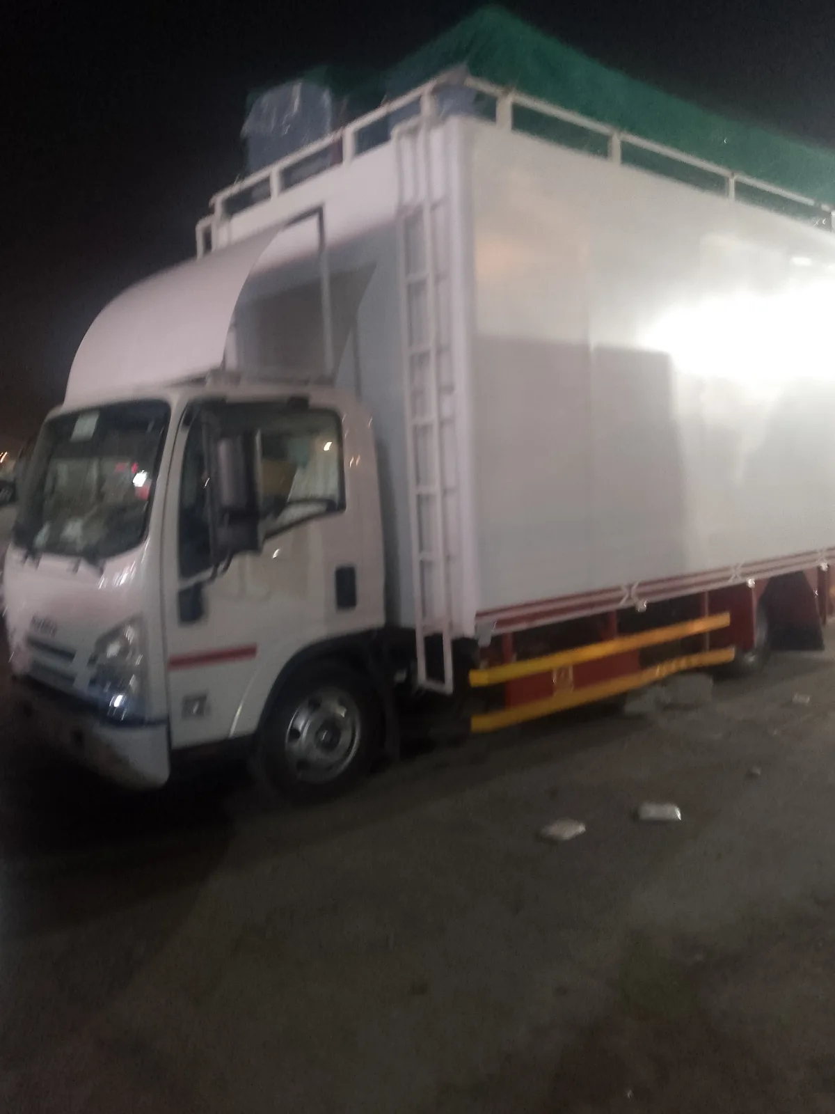 دينا طش الاثاث القديم بالرياض 0537486934 — الصورة 1